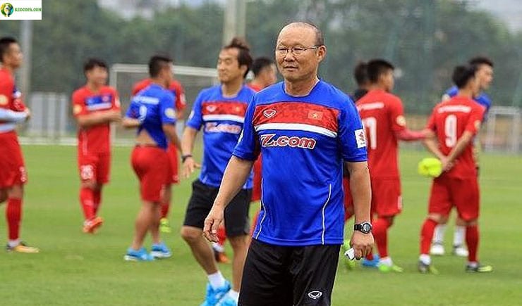 Thầy Park tự tin đánh bại tuyển Thái Lan